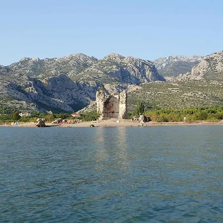 Lägenhet In Starigrad-paklenica 6877 *