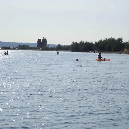 In Starigrad-paklenica 6877 아파트 스타리그라드 파클레니차