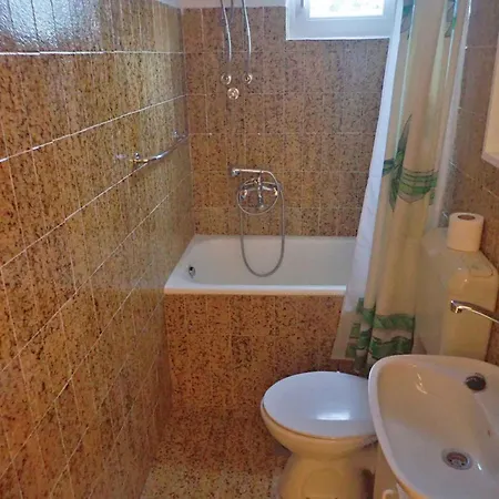 In Starigrad-paklenica 6877 * 스타리그라드 파클레니차