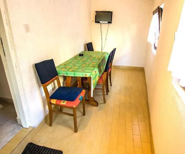 Apartment In Starigrad-paklenica 6877 Starigrad Paklenica