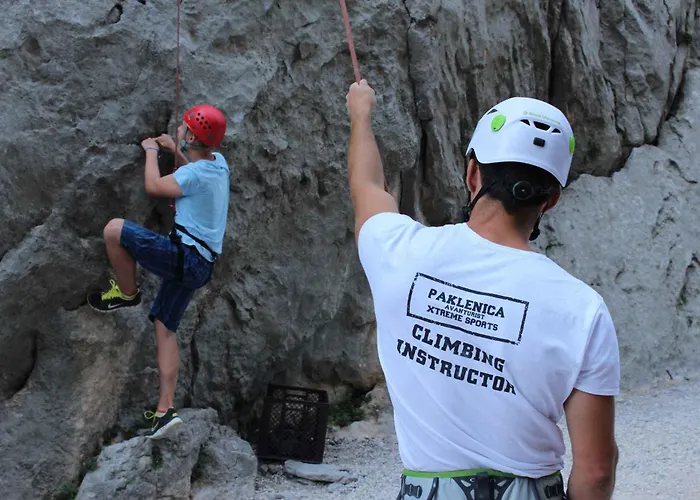 In Starigrad-paklenica 6877 * Starigrad-Paklenica